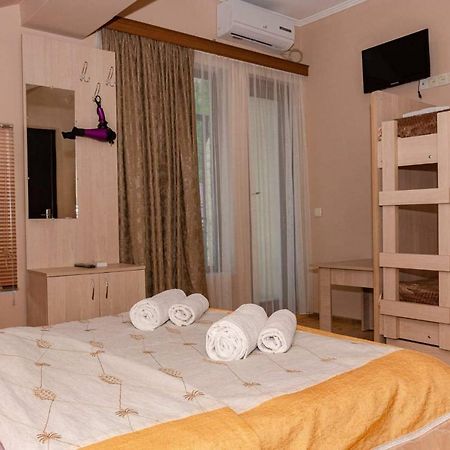 Shera Hotel Боржоми Екстериор снимка